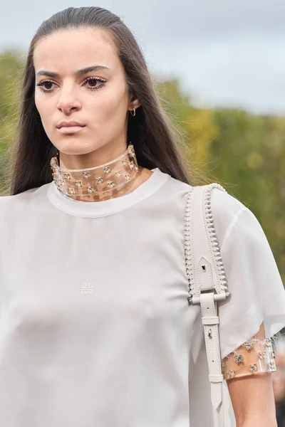 Look 88